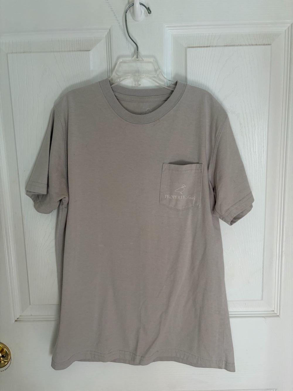 Properly Tied T-Shirt in Light Gray